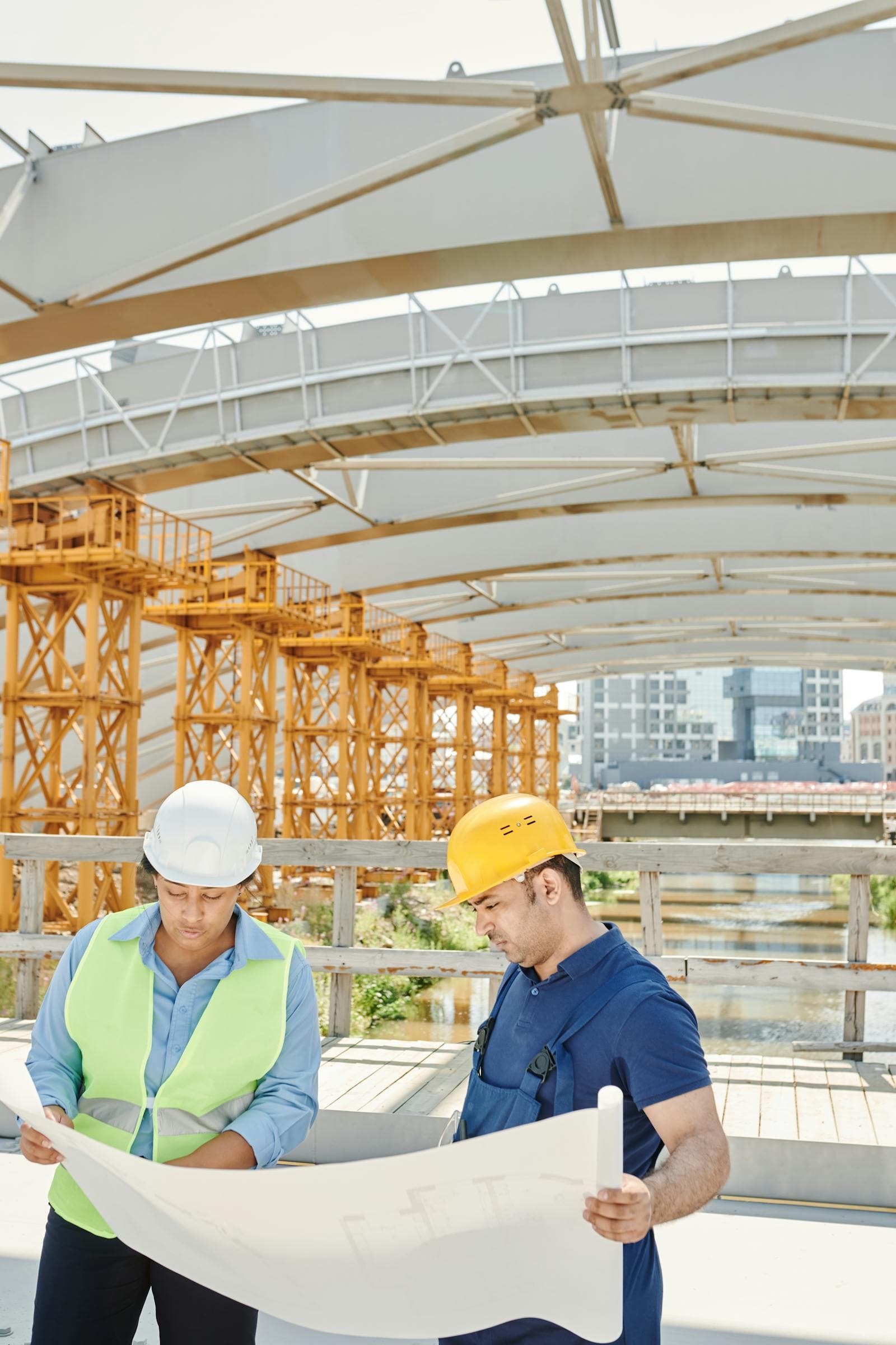 Sacramento General Contractor professional on the job
